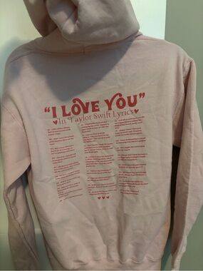 “I love you” In Taylor Swift Merch Lyrics Sweatshirt